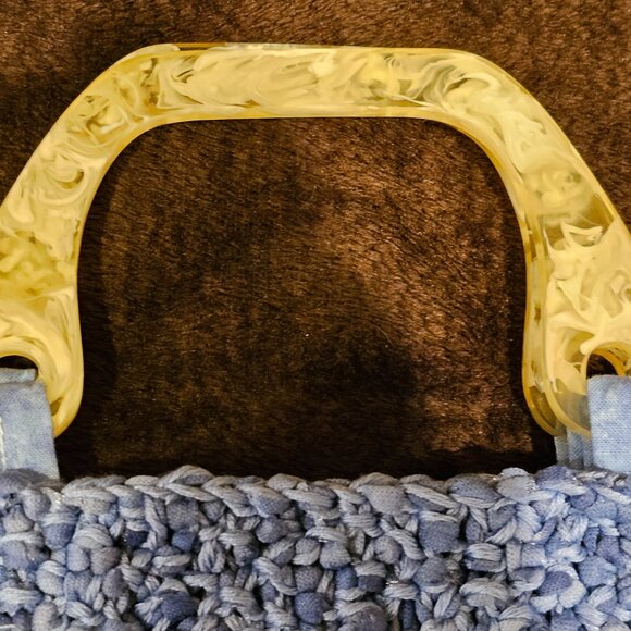 Crocheted Handbag with Plastic Marblized Handle - Picture 3 of 7